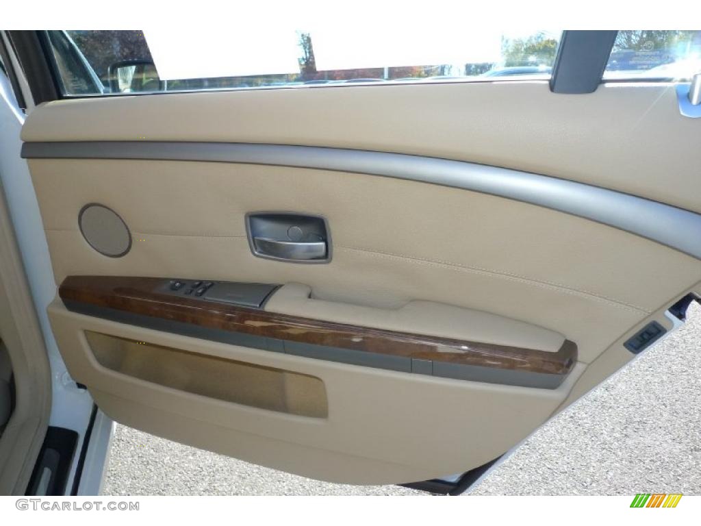 2008 BMW 7 Series 750Li Sedan Beige Door Panel Photo #39526333