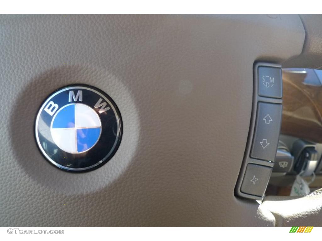 2008 BMW 7 Series 750Li Sedan Controls Photo #39526465
