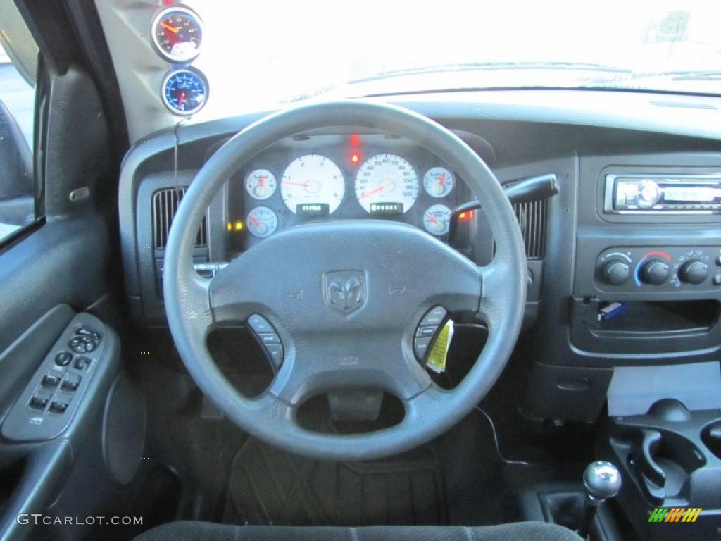 2003 Dodge Ram 2500 SLT Quad Cab 4x4 Dark Slate Gray Steering Wheel Photo #39529565