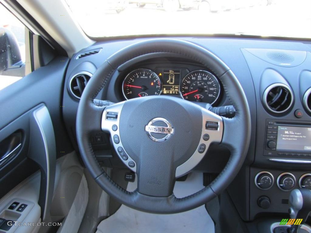 2011 Rogue SL - Pearl White / Gray photo #12