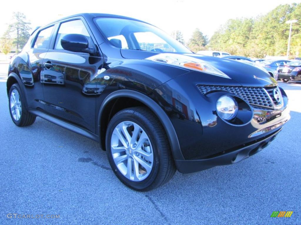 2011 Nissan Juke S Exterior Photos
