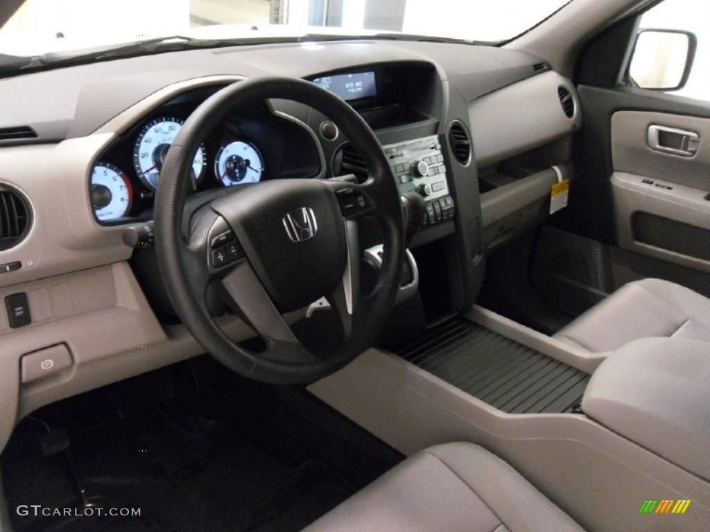 Gray Interior 2011 Honda Pilot EX Photo #39531333