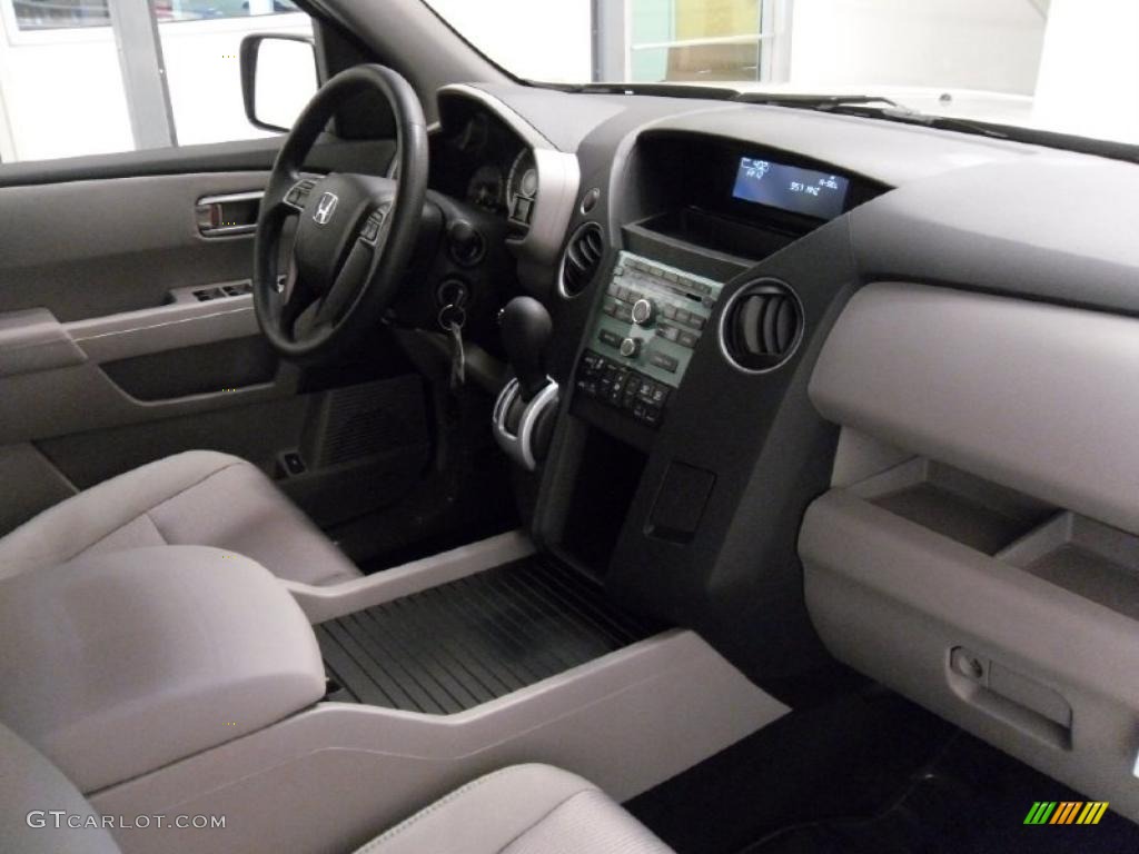 Gray Interior 2011 Honda Pilot EX Photo #39531753