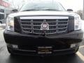 Black Raven - Escalade EXT AWD Photo No. 2