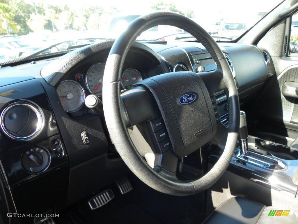 2007 Ford F150 Harley-Davidson SuperCrew 4x4 Black Steering Wheel Photo #39534053