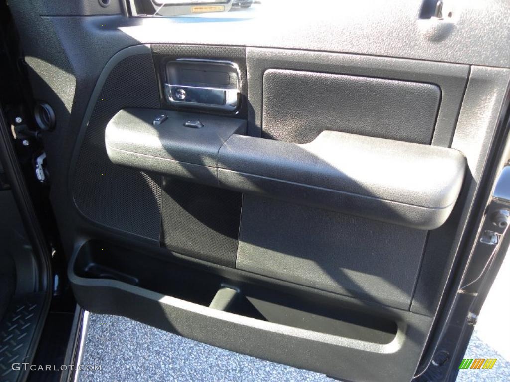 2007 Ford F150 Harley-Davidson SuperCrew 4x4 Black Door Panel Photo #39534185