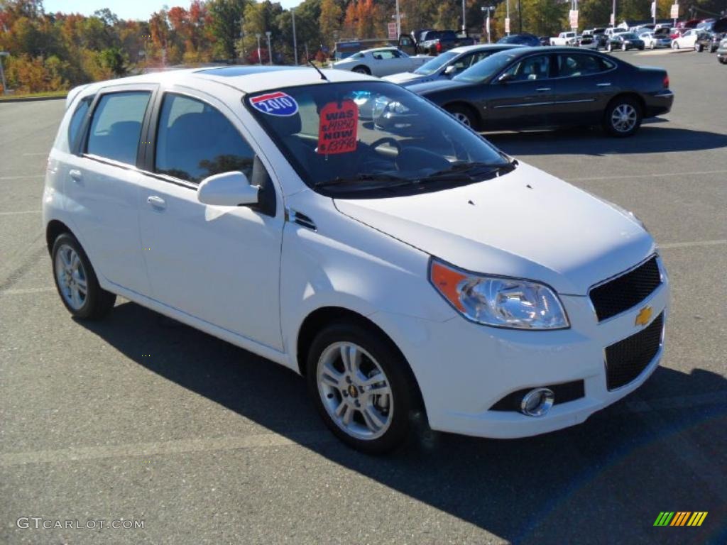 2010 Aveo Aveo5 LT - Summit White / Charcoal photo #5