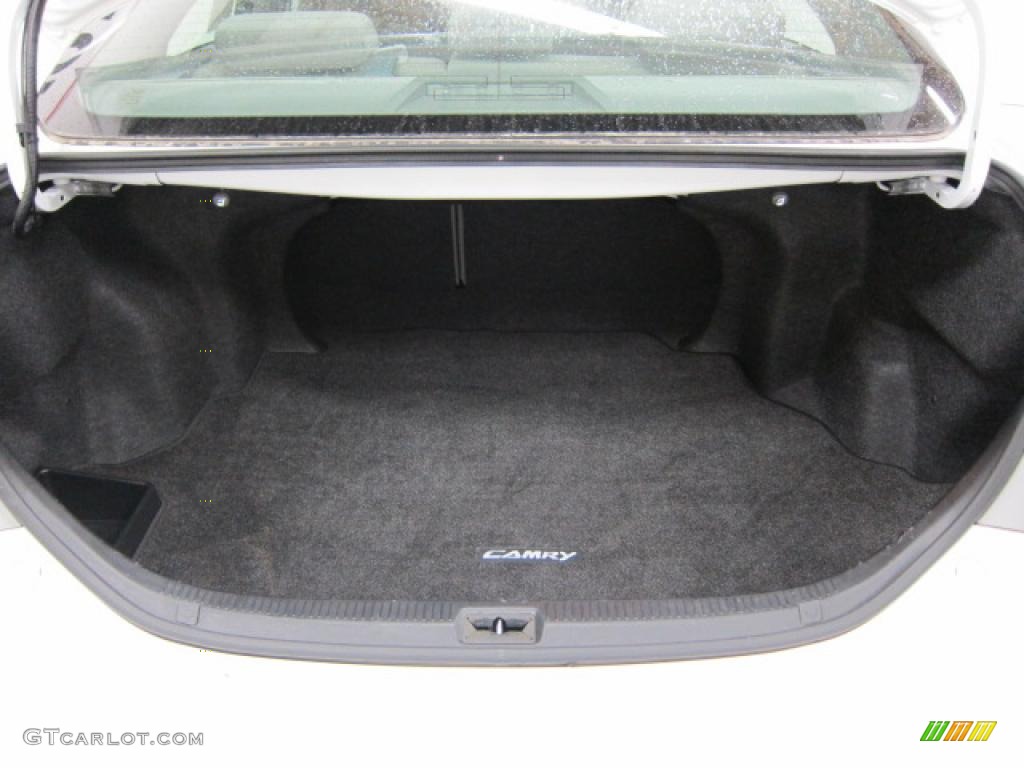 2008 Toyota Camry LE Trunk Photo #39537105