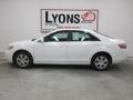 Super White - Camry LE Photo No. 18