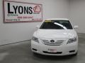 Super White - Camry LE Photo No. 21
