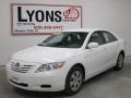 Super White - Camry LE Photo No. 23