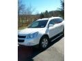 2011 White Diamond Tricoat Chevrolet Traverse LT AWD  photo #4