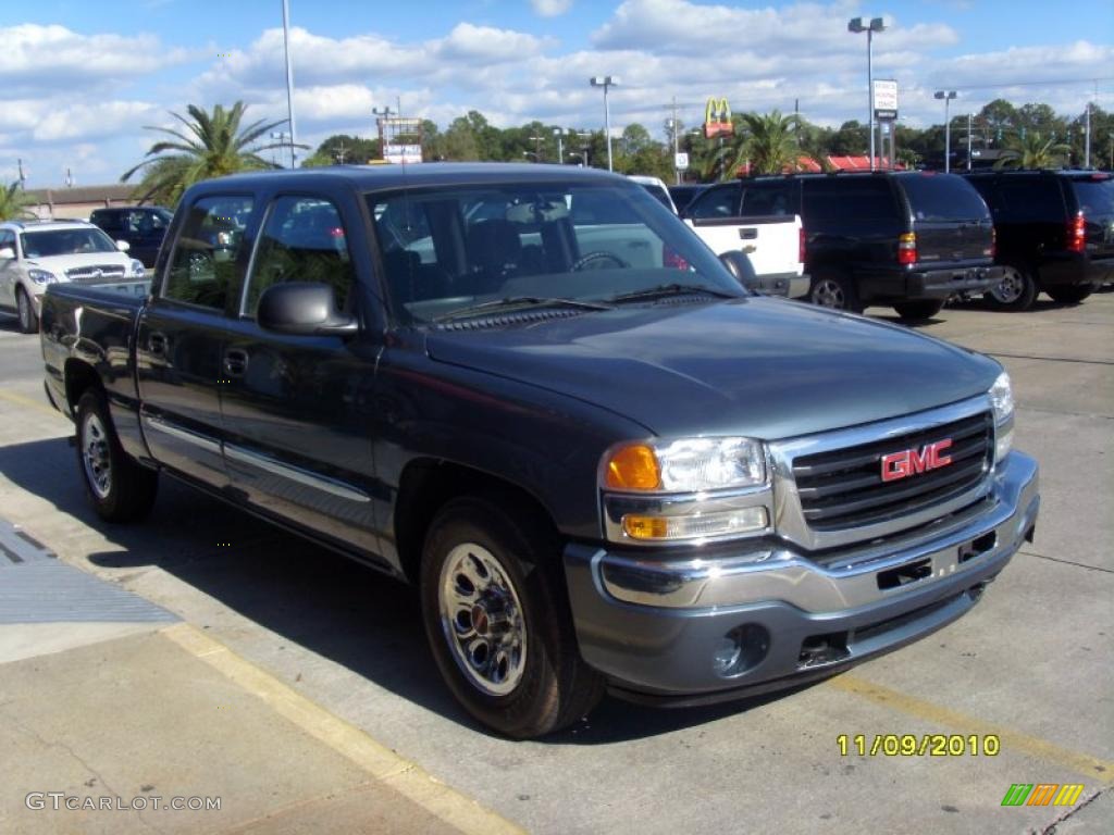 2006 Sierra 1500 SL Crew Cab - Stealth Gray Metallic / Dark Pewter photo #5