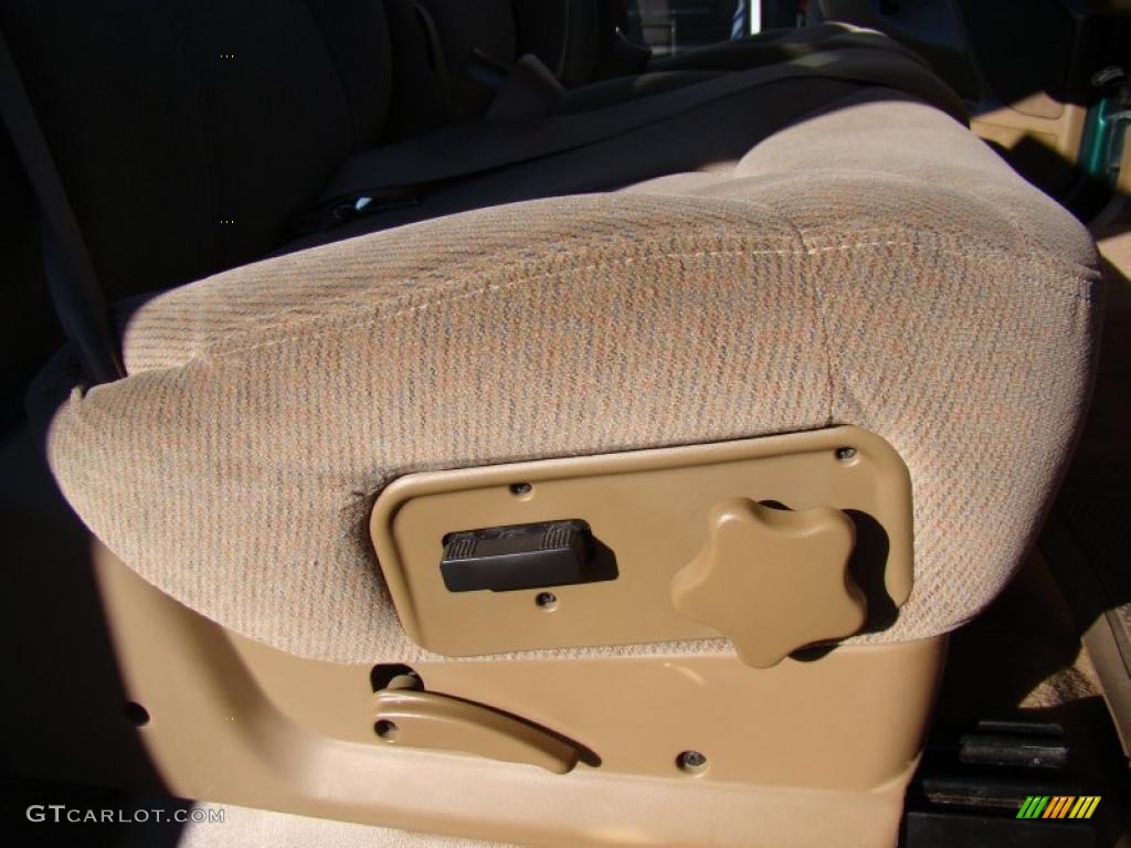1999 Sierra 1500 SL Extended Cab - Meadow Green Metallic / Oak photo #13