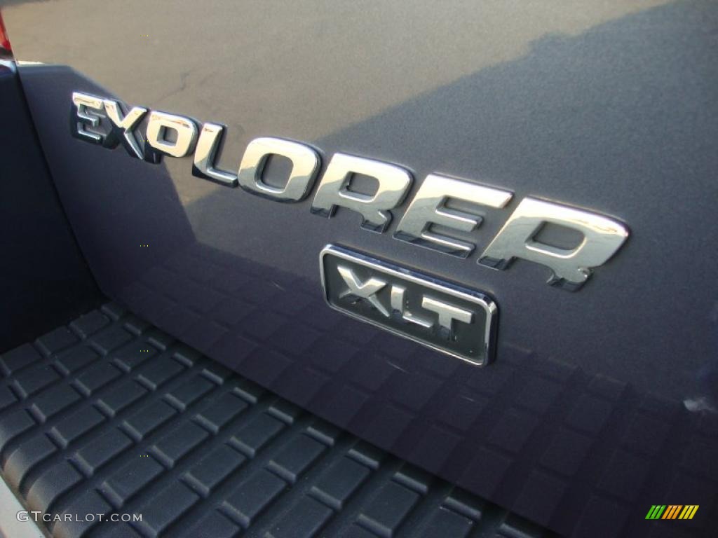 2002 Ford Explorer XLT 4x4 Marks and Logos Photo #39544182