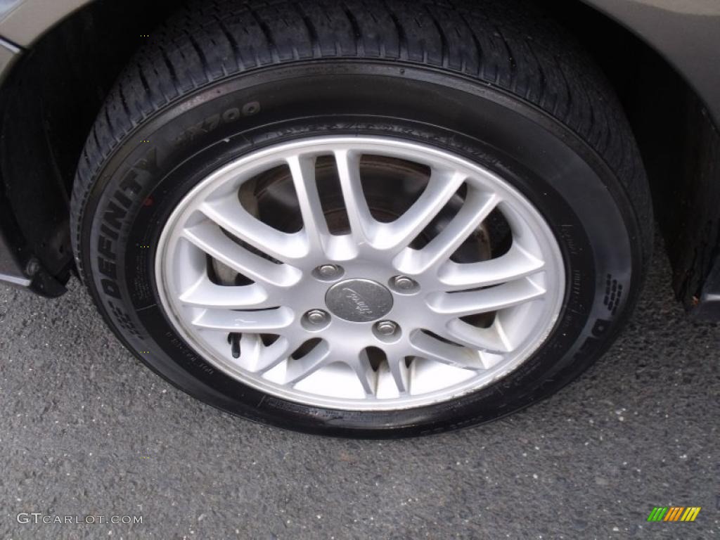 2005 Ford Focus ZX5 SE Hatchback Wheel Photo #39544506