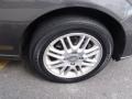 2005 Ford Focus ZX5 SE Hatchback Wheel and Tire Photo