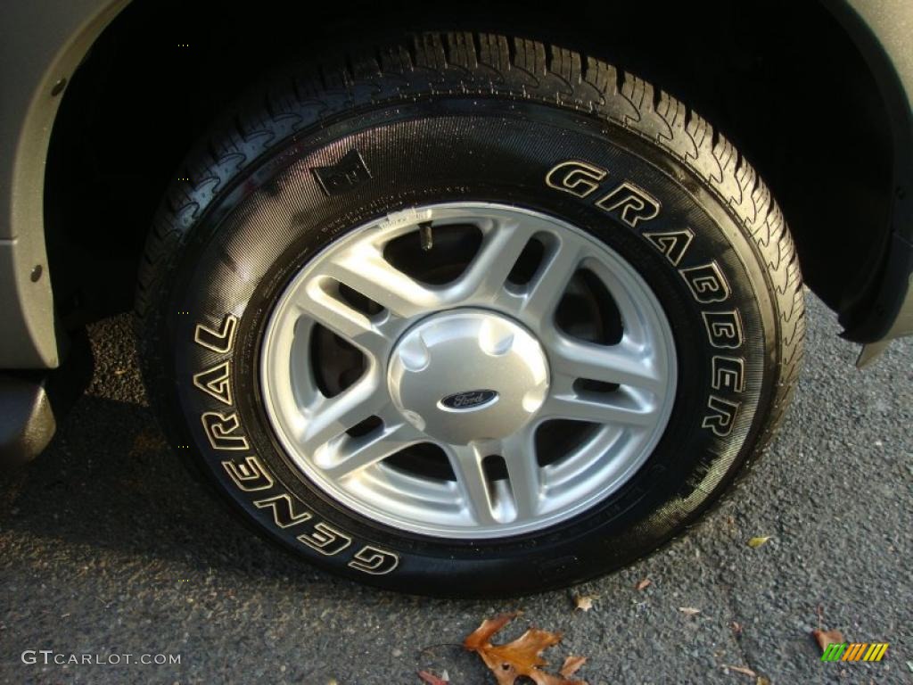 2002 Ford Explorer XLT 4x4 Wheel Photo #39544718