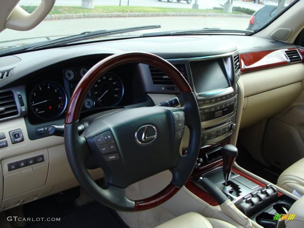 2008 LX 570 - Onyx Black / Cashmere photo #12