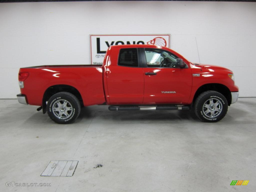 2008 Tundra Double Cab 4x4 - Radiant Red / Graphite Gray photo #19