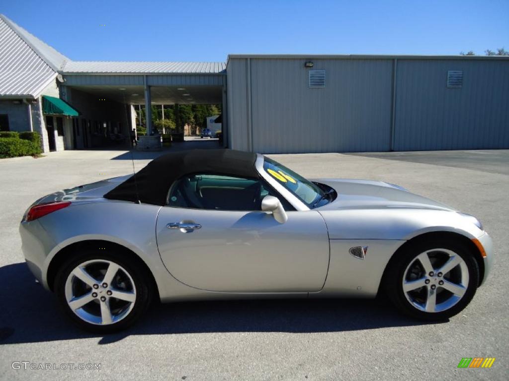 Cool Silver 2006 Pontiac Solstice Roadster Exterior Photo #39549722