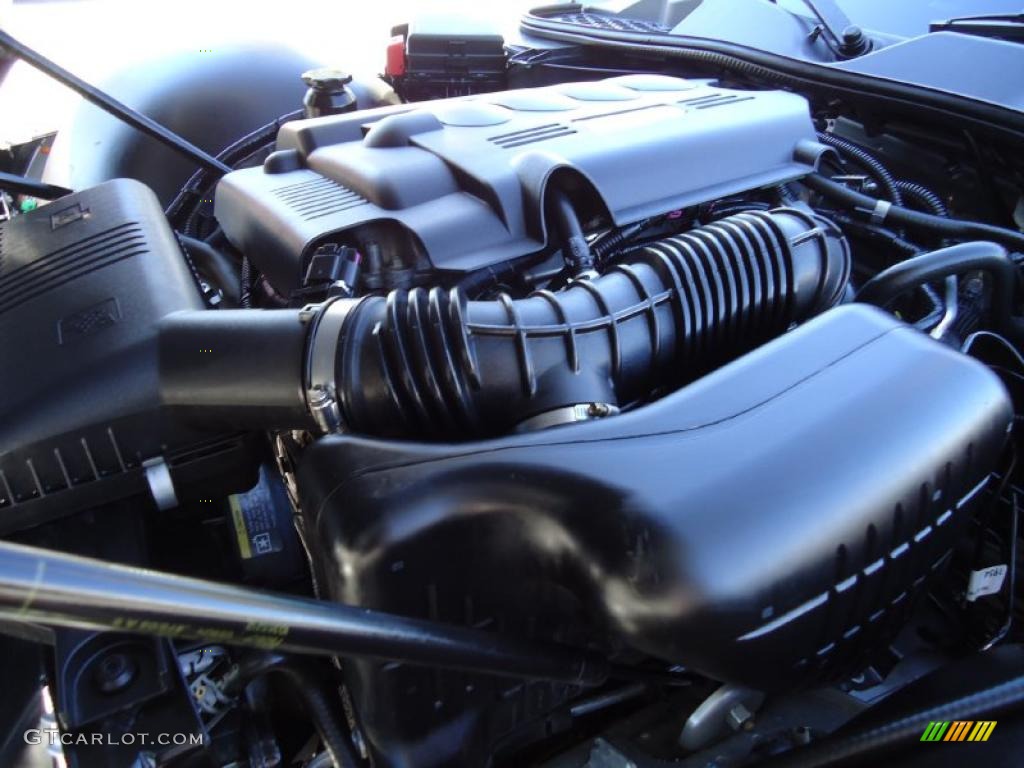 2006 Pontiac Solstice Roadster 2.4 Liter DOHC 16-Valve VVT Ecotec 4 Cylinder Engine Photo #39549914