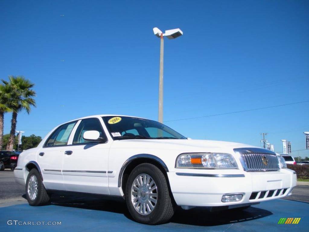 2006 Grand Marquis LS - Vibrant White / Medium Light Stone photo #7