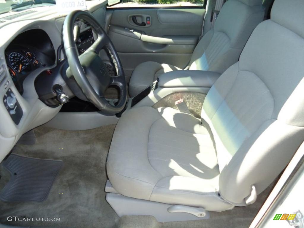 Medium Gray Interior 2003 Chevrolet S10 LS Extended Cab Photo #39551418