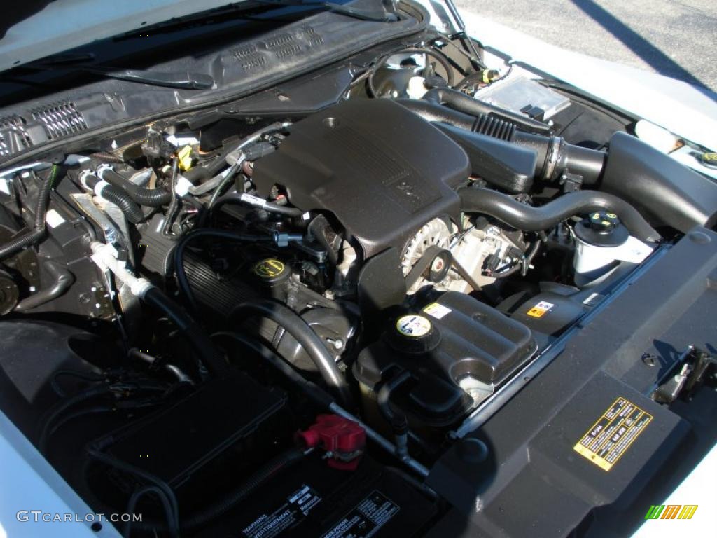 2006 Grand Marquis LS - Vibrant White / Medium Light Stone photo #23