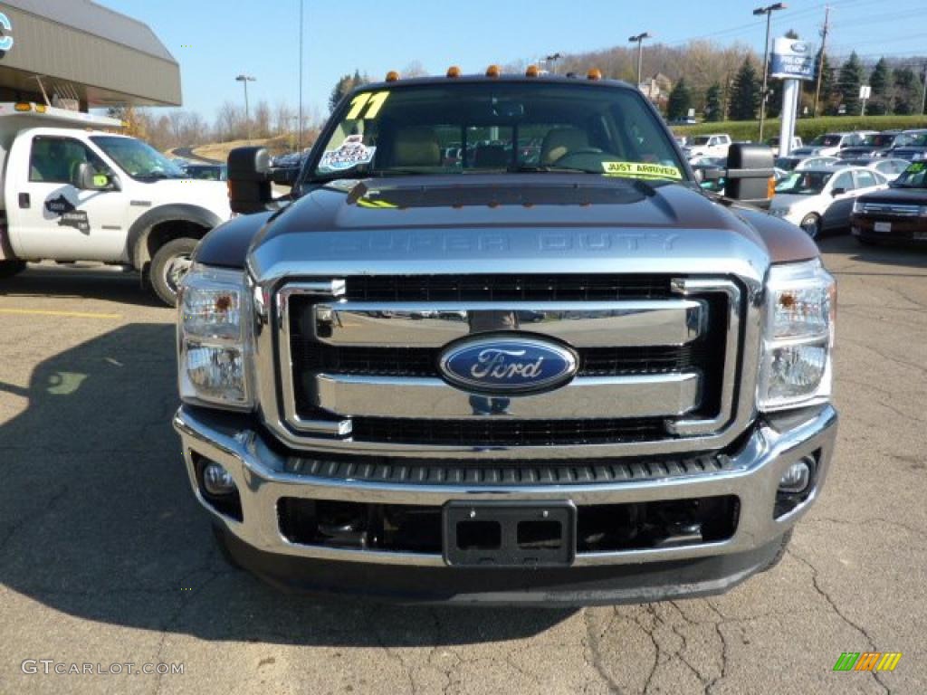 Golden Bronze Metallic 2011 Ford F250 Super Duty Lariat Crew Cab 4x4 Exterior Photo #39552610