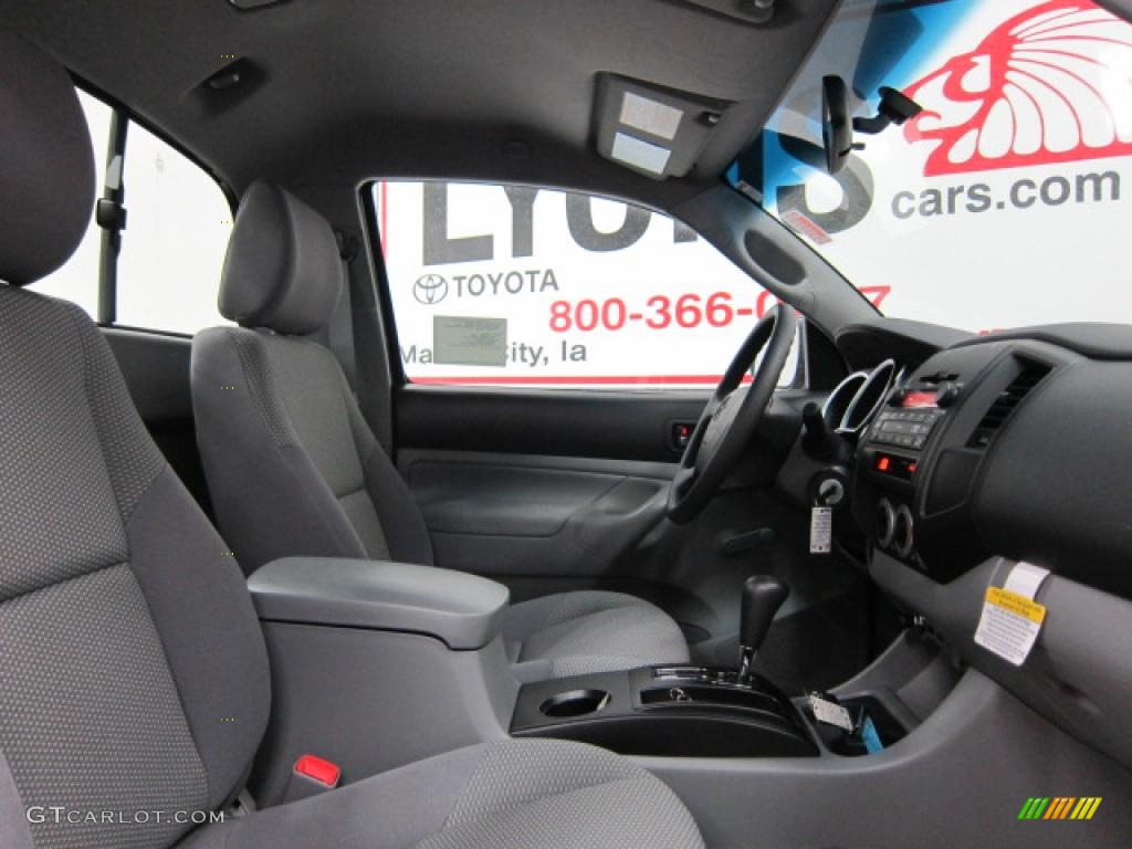 Graphite Gray Interior 2011 Toyota Tacoma Regular Cab 4x4 Photo #39553867
