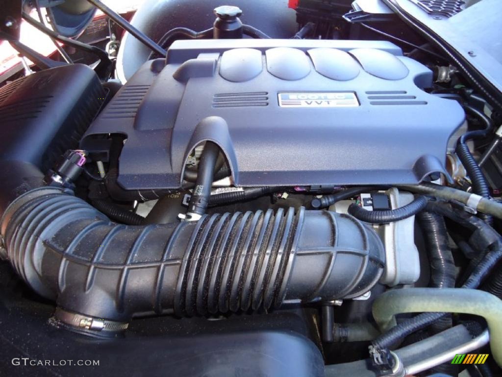 2006 Pontiac Solstice Roadster 2.4 Liter DOHC 16-Valve VVT Ecotec 4 Cylinder Engine Photo #39554495