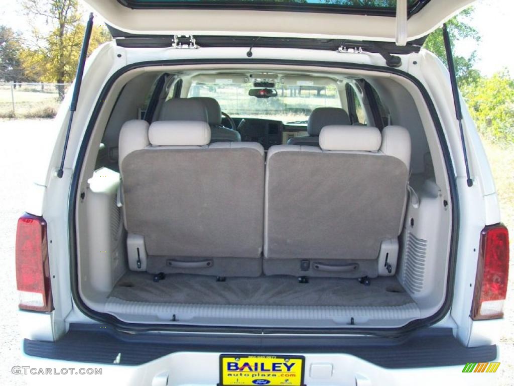 2005 Cadillac Escalade Standard Escalade Model Trunk Photos