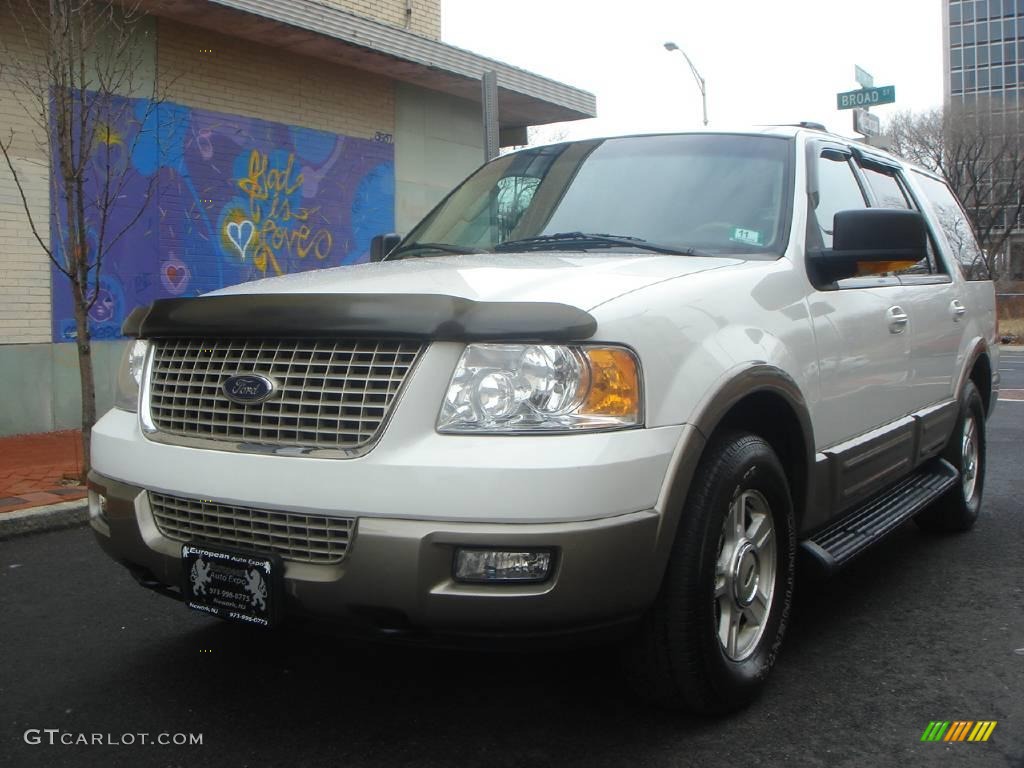 2003 Expedition Eddie Bauer 4x4 - Oxford White / Medium Parchment photo #1