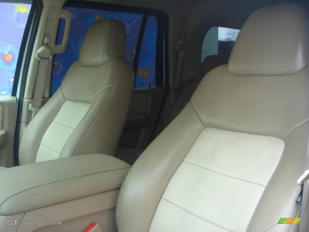 2003 Expedition Eddie Bauer 4x4 - Oxford White / Medium Parchment photo #6