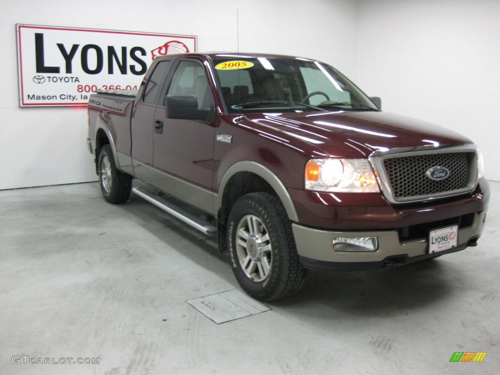 2005 F150 Lariat SuperCab 4x4 - Dark Toreador Red Metallic / Tan photo #27