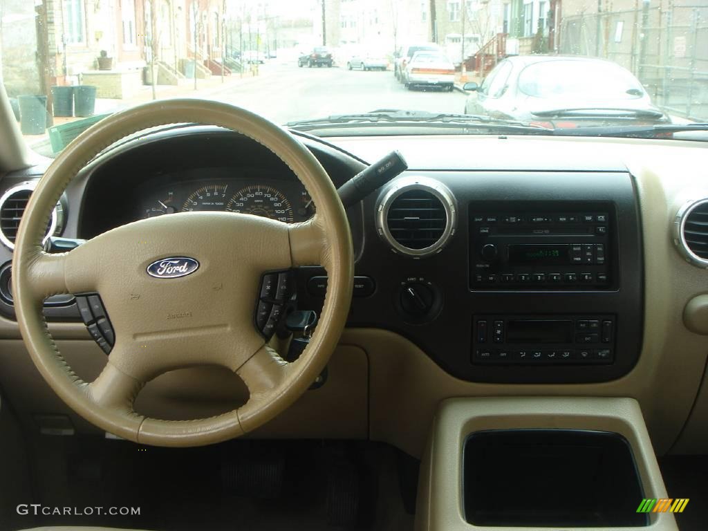 2003 Expedition Eddie Bauer 4x4 - Oxford White / Medium Parchment photo #17