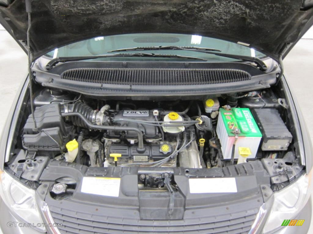 2004 Chrysler Town & Country Touring 3.8 Liter OHV 12-Valve V6 Engine Photo #39559082