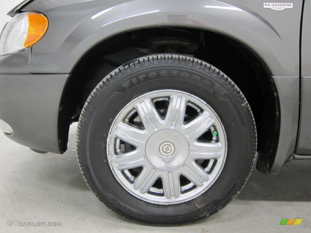 2004 Chrysler Town & Country Touring Wheel Photo #39559109