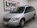 2007 Bright Silver Metallic Chrysler Town & Country Limited  photo #25