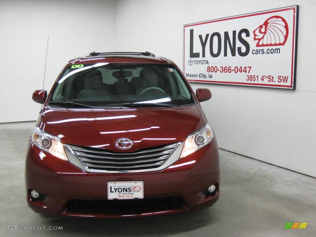 2011 Sienna XLE - Salsa Red Pearl / Light Gray photo #21