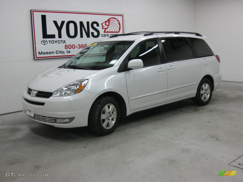 2005 Sienna XLE Limited - Natural White / Stone photo #37