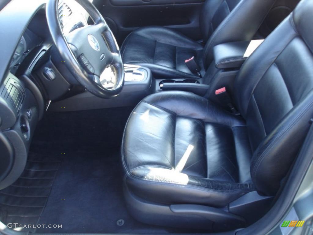 Black Interior 2003 Volkswagen Passat GLS Sedan Photo #39565396