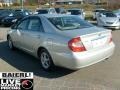 Lunar Mist Metallic - Camry LE Photo No. 5