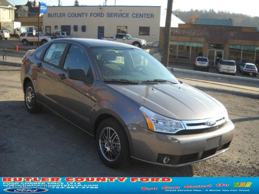 Sterling Gray Metallic Ford Focus