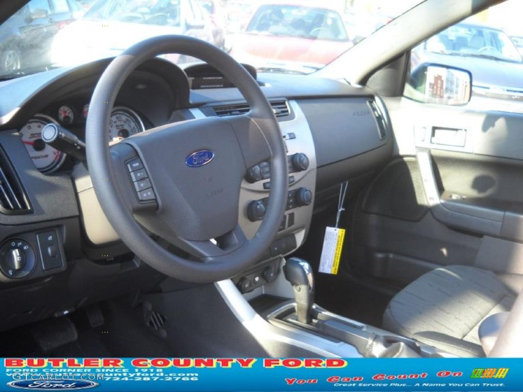 2011 Focus SE Sedan - Sterling Gray Metallic / Charcoal Black photo #8
