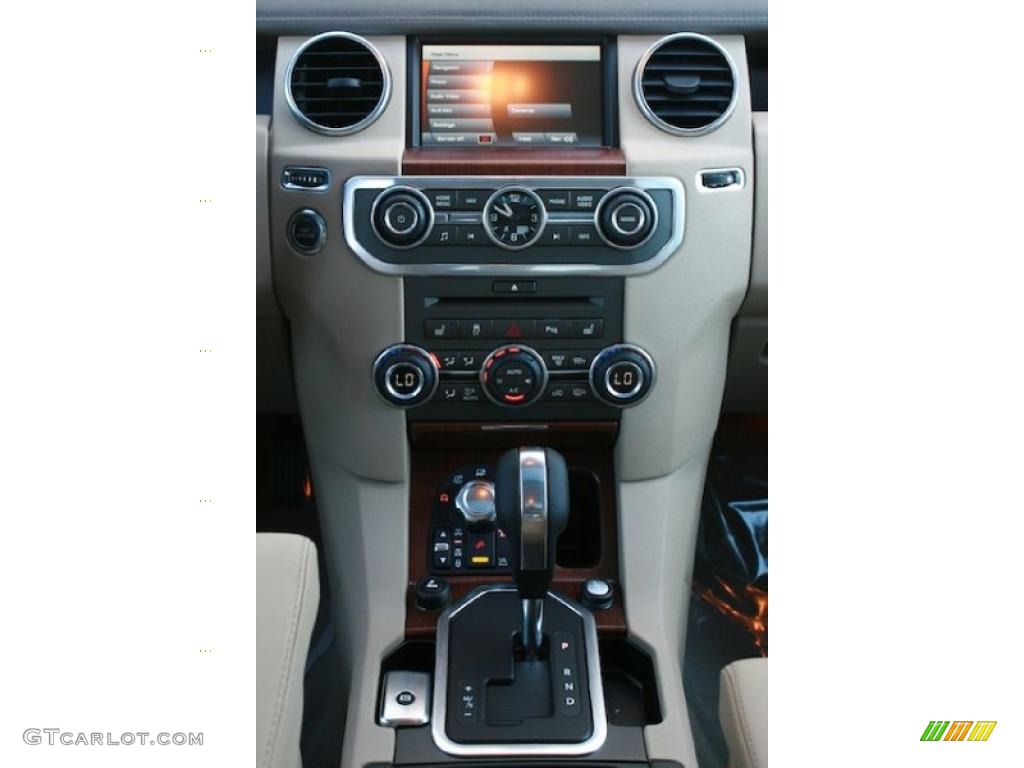 2011 Land Rover LR4 HSE LUX Controls Photo #39567686