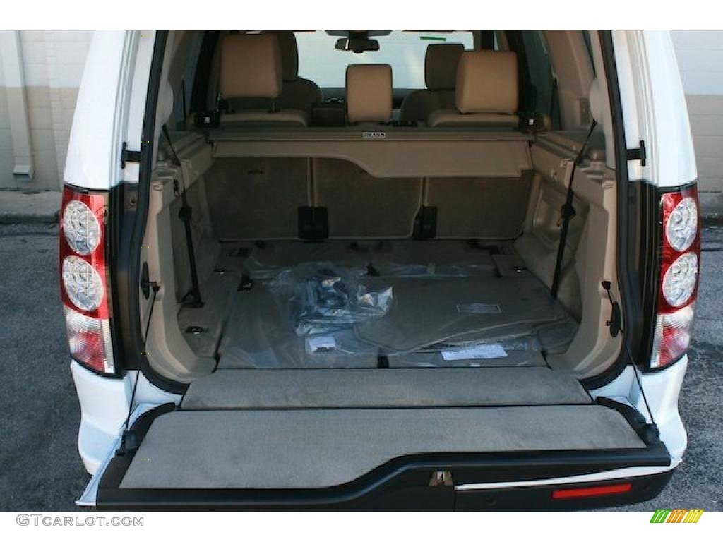 2011 Land Rover LR4 HSE LUX Trunk Photo #39567718