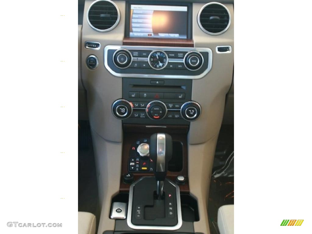 2011 Land Rover LR4 HSE Controls Photo #39568058