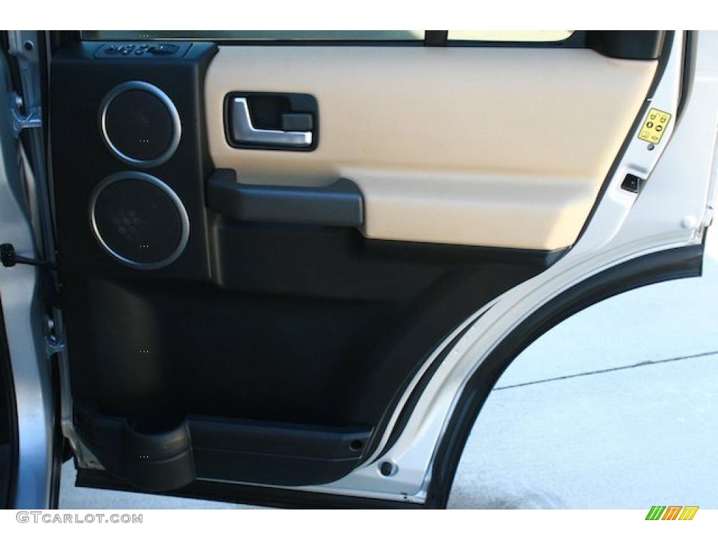 2005 Land Rover LR3 V8 HSE Alpaca Beige Door Panel Photo #39569747